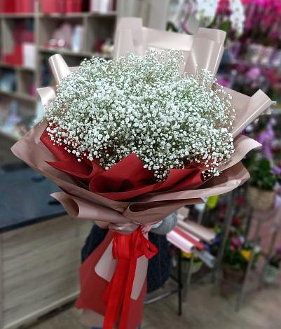 Букет цветов из: Гипсофила в Учкекен