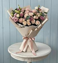 Букет цветов из:  Розы и Лизиантусы #REPLACE_PRED# Учкекен