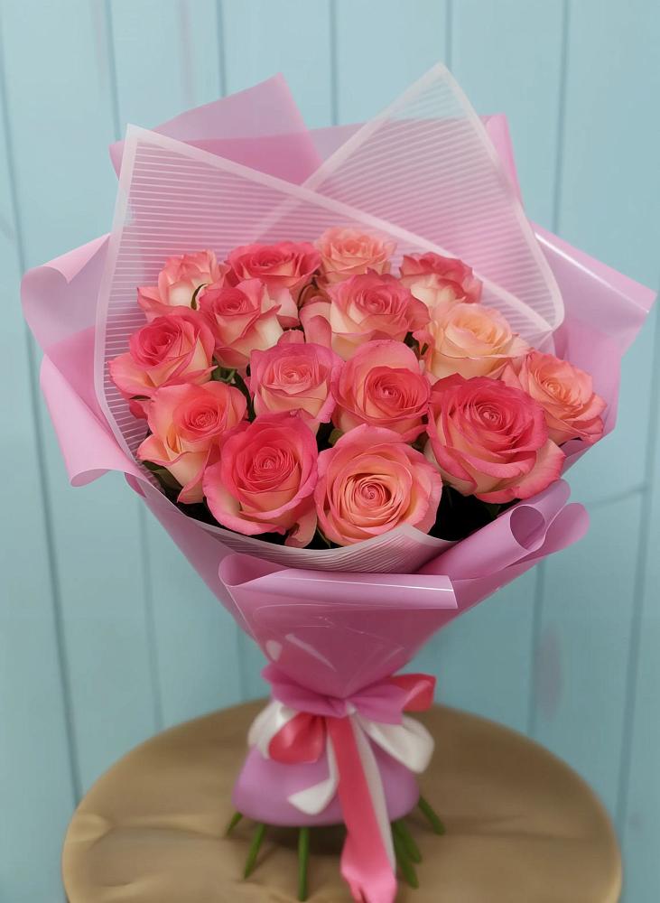 Букет 15 Розовых роз Равель в Учкекен