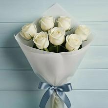 Букет 7 Белых роз Эдлесс Лав в Учкекен