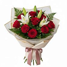 Букет цветов из:  Лилии и Розы в Учкекен