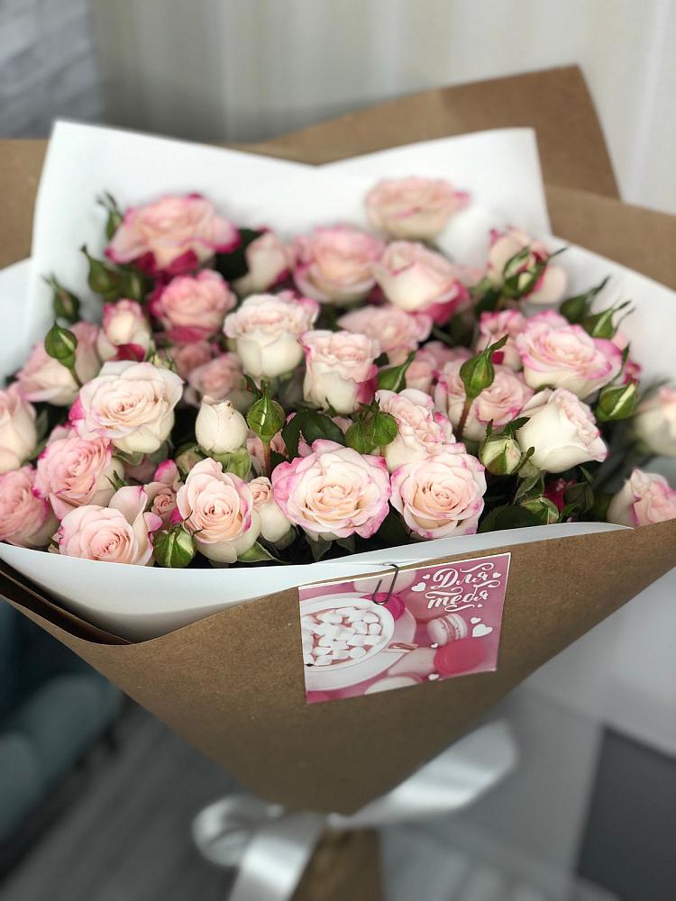 Букет цветов из: Розы в Учкекен