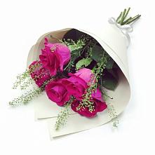 Букет цветов из:  Розы в Учкекен