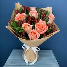 Букет цветов из:  Розы и Альстромерии в Учкекен
