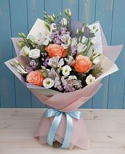 Букет цветов из:  Лизиантусы, Розы, Альстромерии и Гипсофила #REPLACE_PRED# Учкекен
