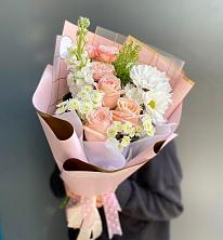 Букет цветов из:  Хризантемы и Розы в Учкекен
