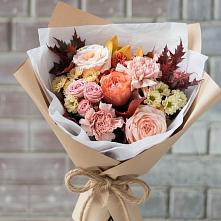 Букет цветов из:  Гвоздики, Хризантемы и Розы в Учкекен