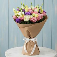Букет цветов из:  Лизиантусы в Учкекен