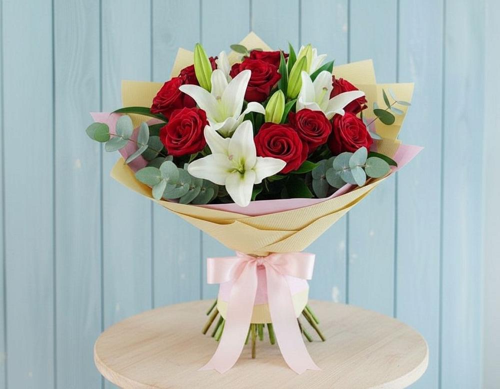 Букет цветов из: Лилии и Розы в Учкекен